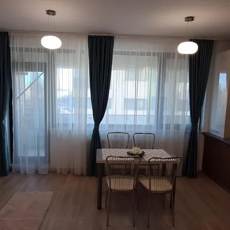 Adamar Plaja Vega 아파트 마마이아