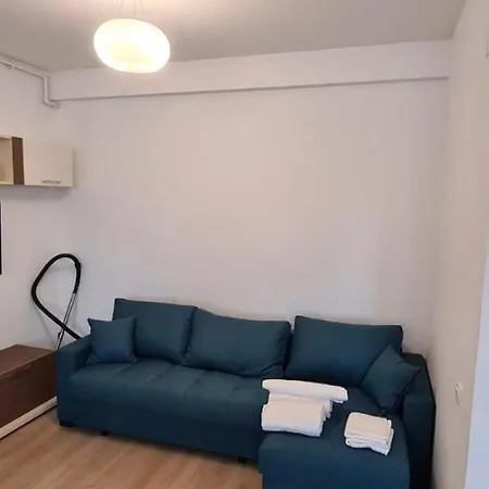 Adamar Plaja Vega 아파트 *